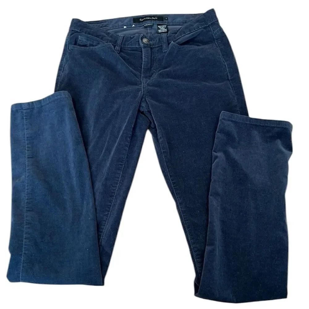 Calvin Klein sz4 blue straight leg cord jeans front&back pockets belt loops EUC